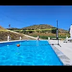 La Dolce Villa *